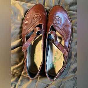 Naot, EU 41, Mary Jane looking style, beautiful, comfortable shoe